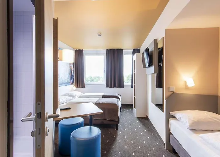 B&B Hotel Landshut מלון *