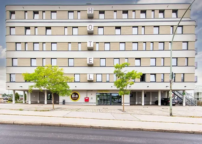 B&B Hotel Landshut מלון